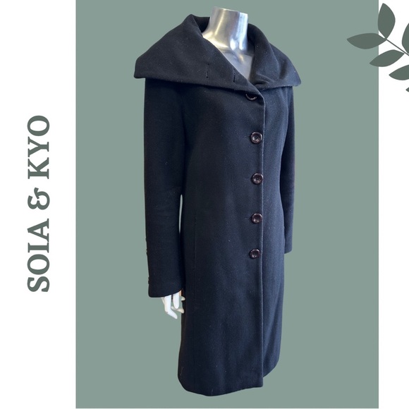Soia & Kyo Black Wool Blend Slim Dress Coat Oversized Collar lined Size
Medium - Picture 2 of 9